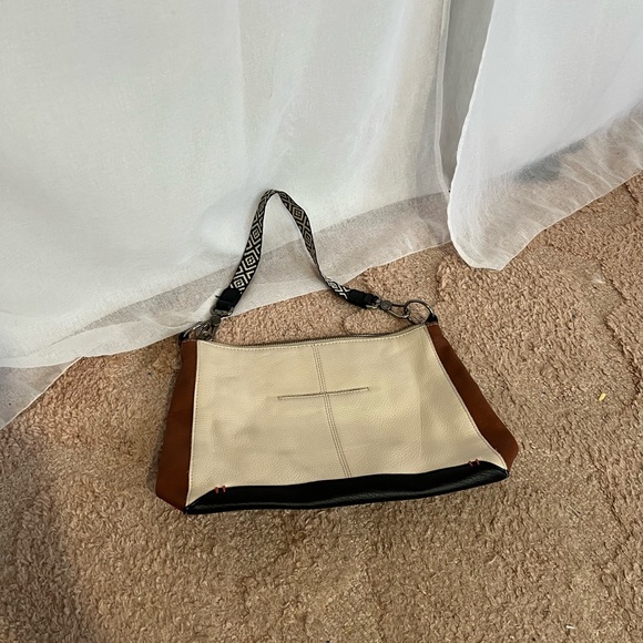 The Sak leather purse NWoT - Picture 4 of 5